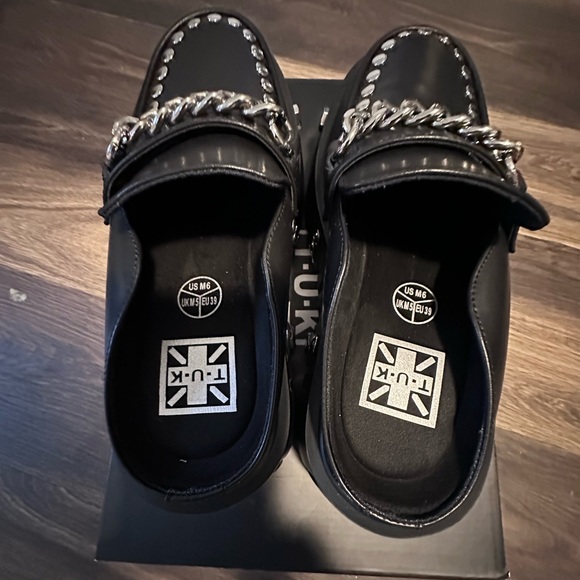 T.U.K Black Loafers with Silver Chain - Picture 3 of 8